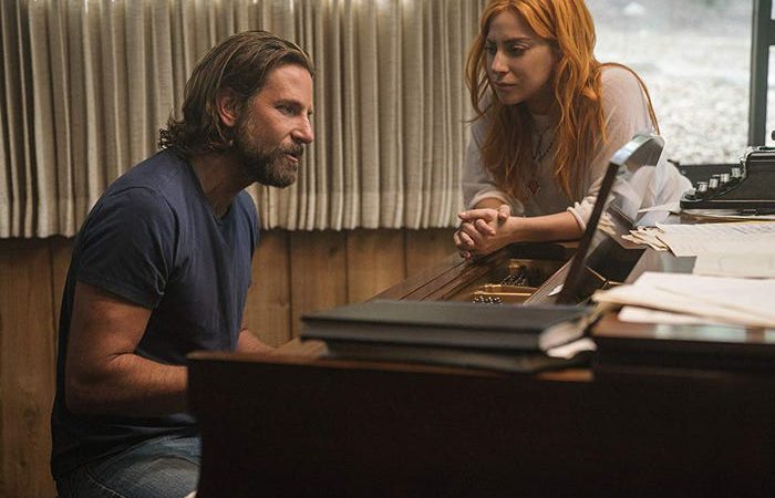 Lady Gaga and Bradley Cooper in the movie 'A Star Is Born'