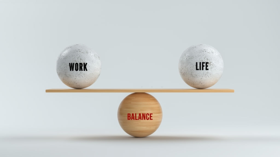 How to Balance Work-Life and Social-Life